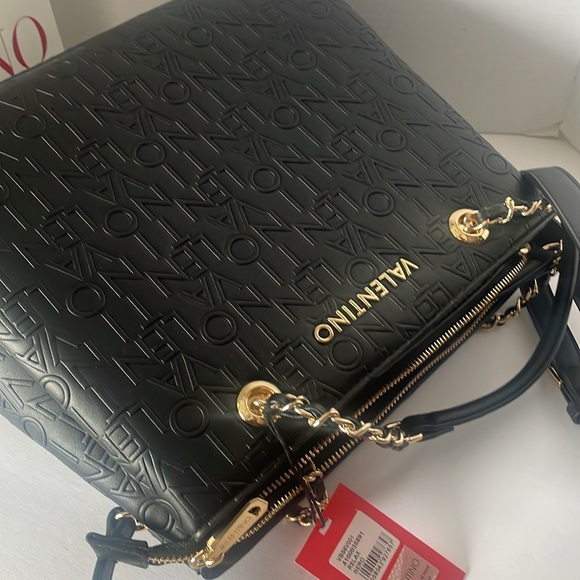 NWT Valentino Mario Handbag/ Shoulder Bag. - Picture 16 of 17